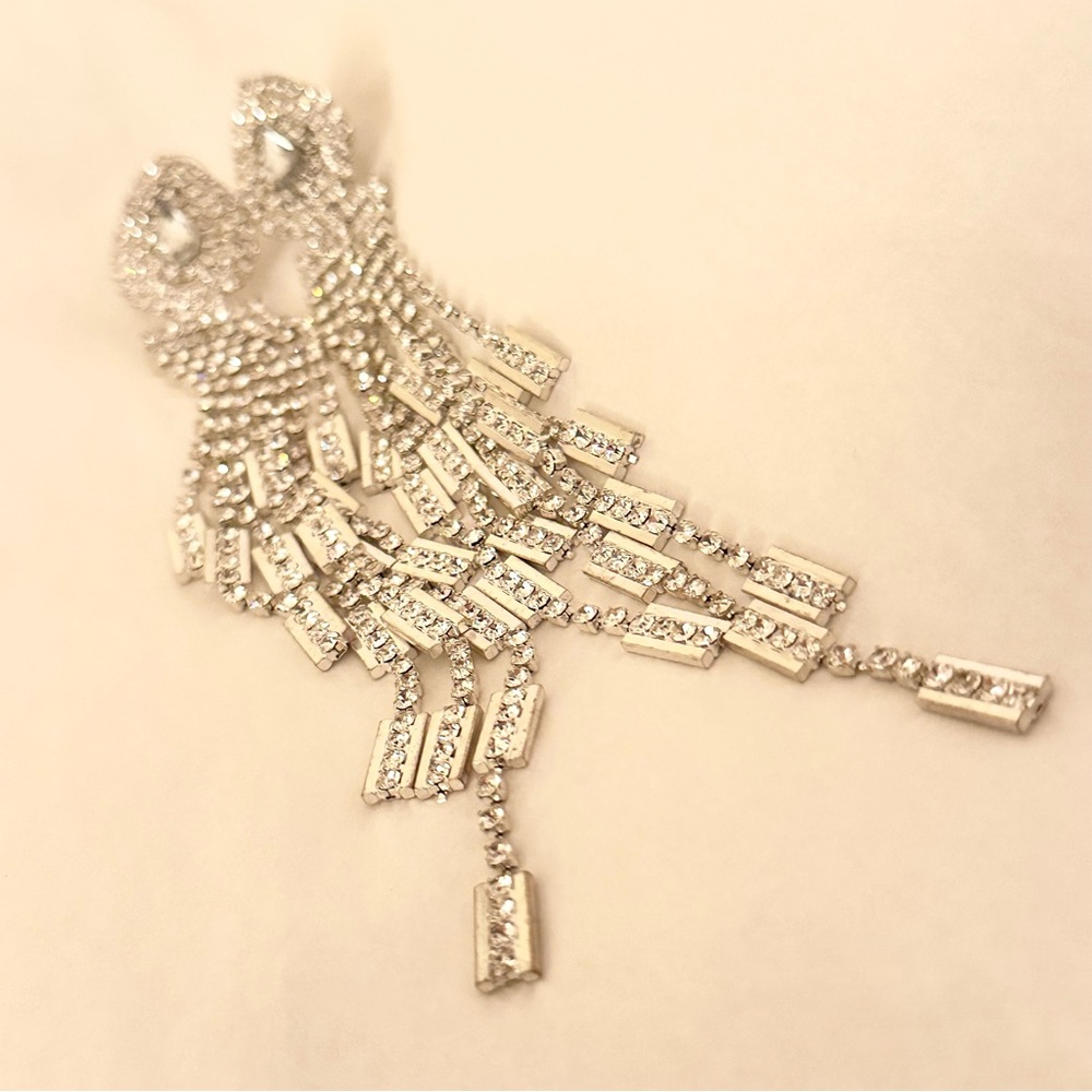 Dazzling Silver and Shimmering Rhinestone Dangle Earrings - Picture 6 of 10